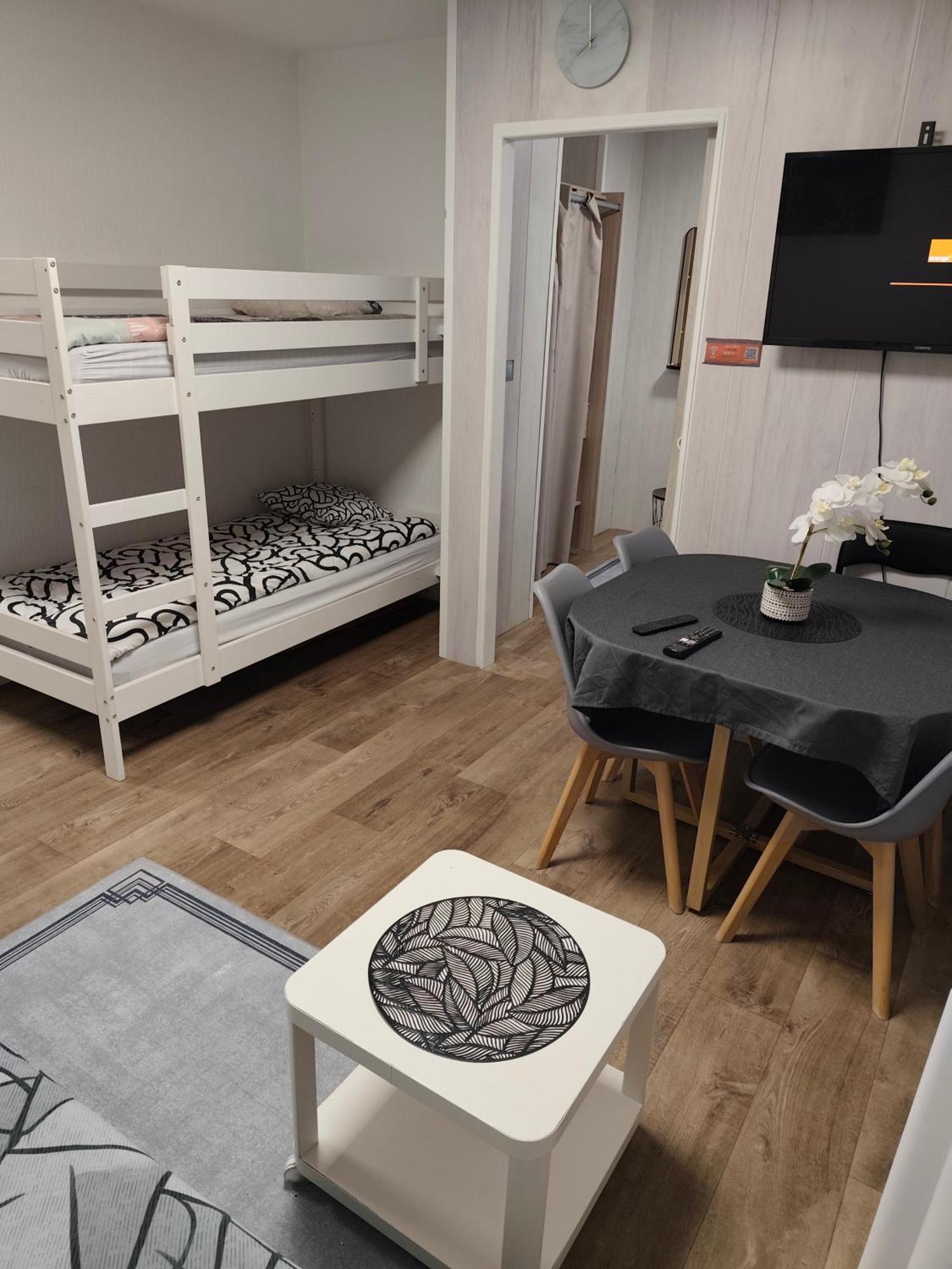 Nart & Niar Apartamento Annemasse Exterior foto